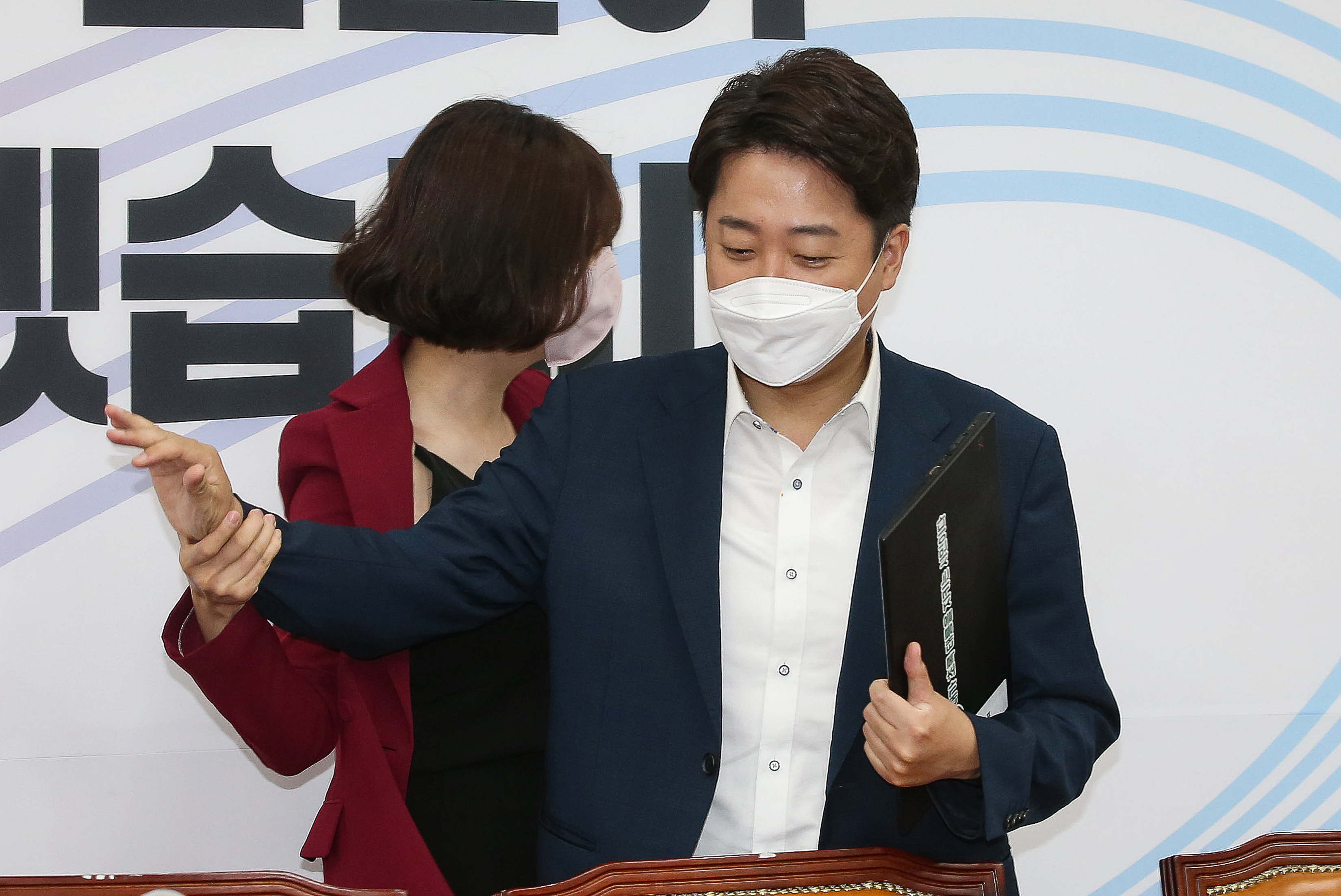 與최고위원, 이준석‧배현진 갈등에 “드라마 보면 싸우다가도 사랑” - 조선일보