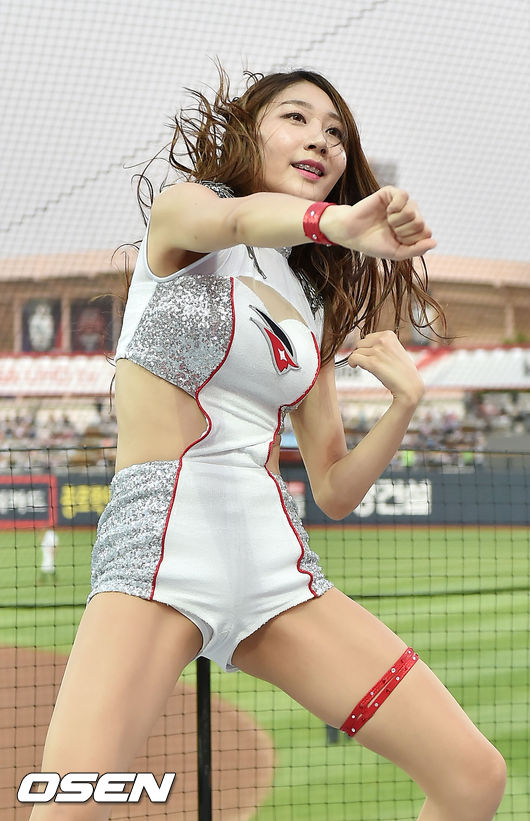사진]김다인 kt 치어리더,'파워 섹시 댄스'
