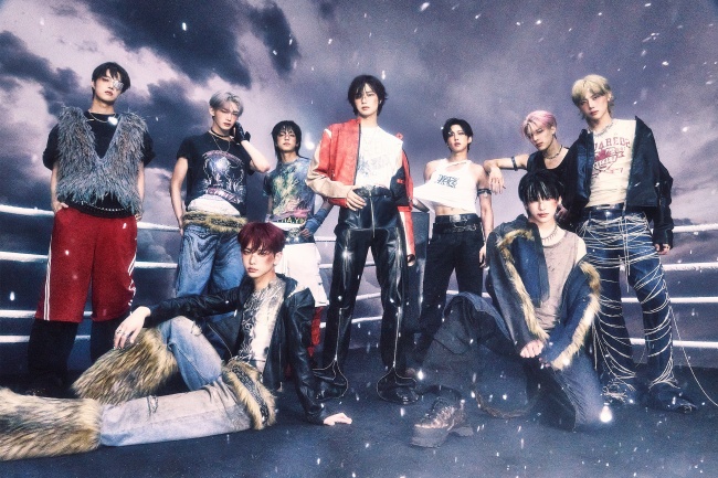 &TEAM Returns with 'We on Fire' Japanese Mini-Album