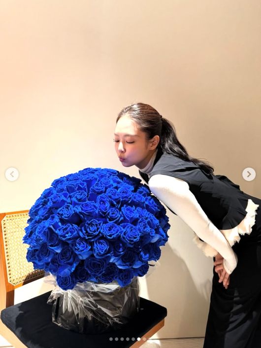 Jennie's 30th Birthday: Heartfelt Tribute to Mother