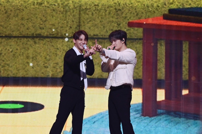 Kim Jaejoong, Kim Junsu Debut JX Japan Fan Meeting