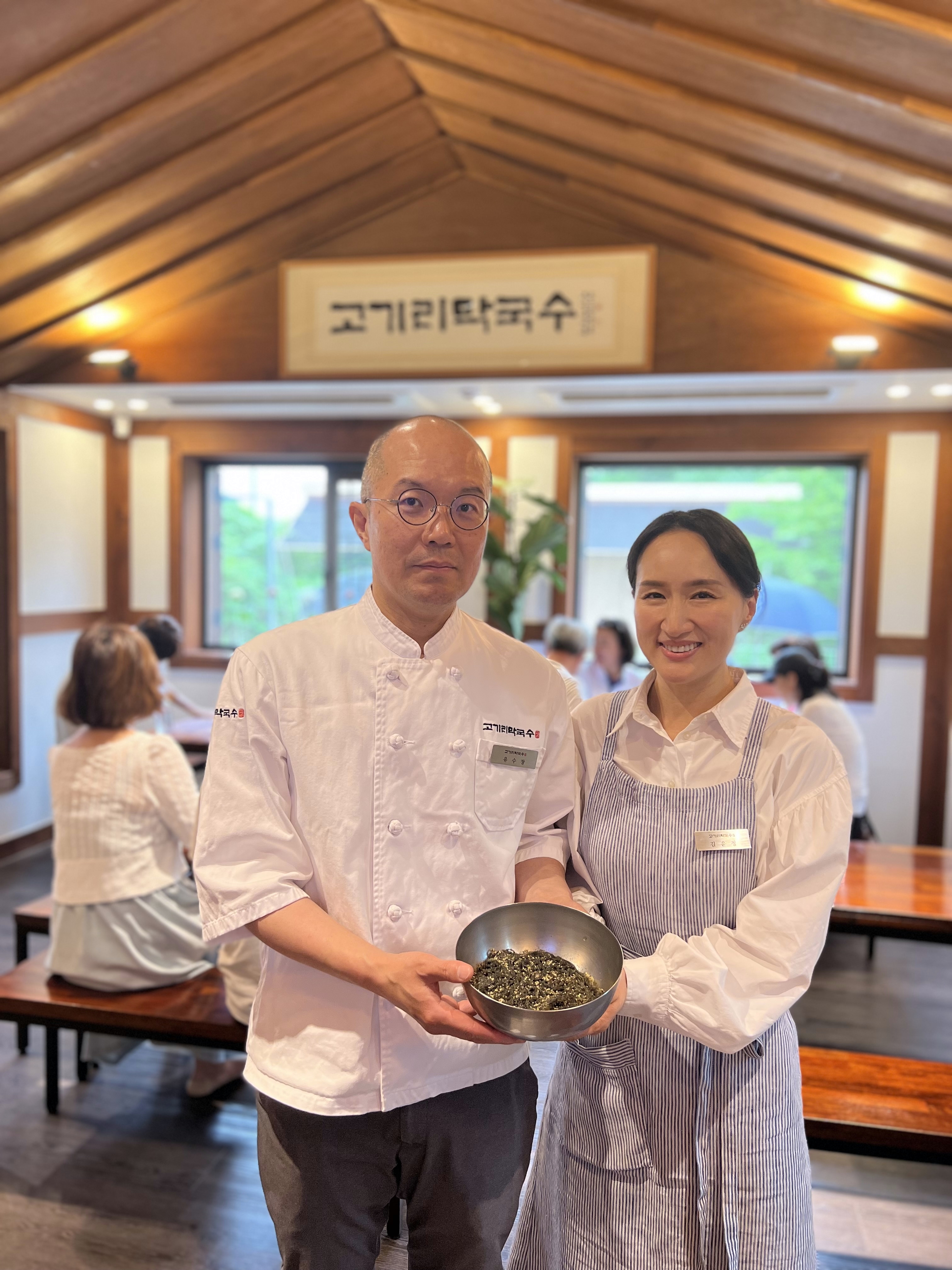 대기 2시간, 먹는덴 10분... 태풍와도 줄 서는 '30회전' 막국수 [결정적 메뉴] - 조선일보