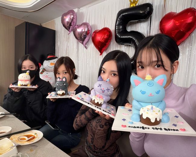 aespa Celebrates Fifth Anniversary Despite Winter's Flu Absence