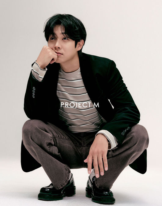 Choi Woo-shik Fronts PROJECT M's 26SS 'Project Minimalism' Campaign