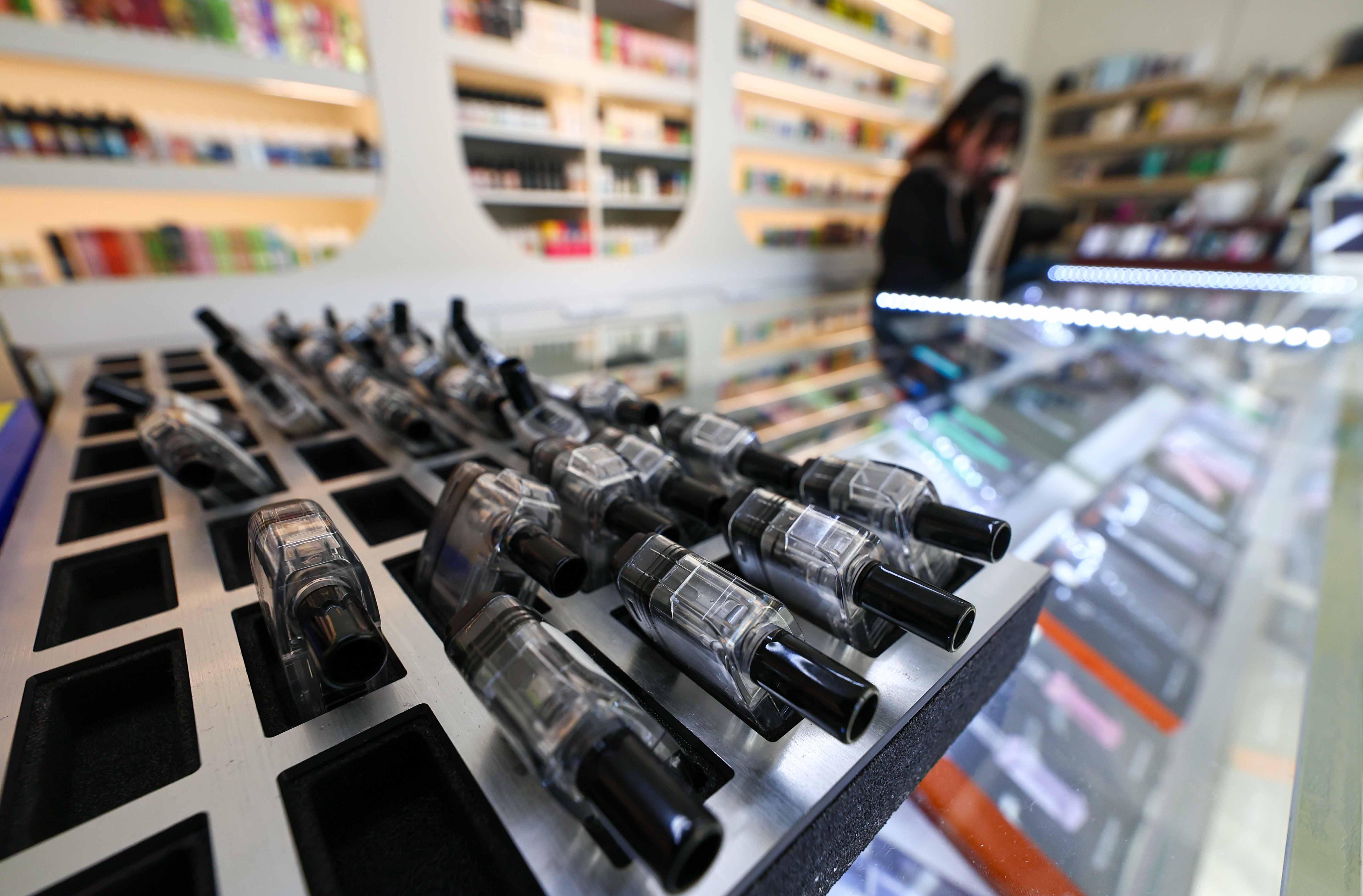 Liquid-Type E-Cigarettes Banned in Smoke-Free Zones Under New Tobacco Rules