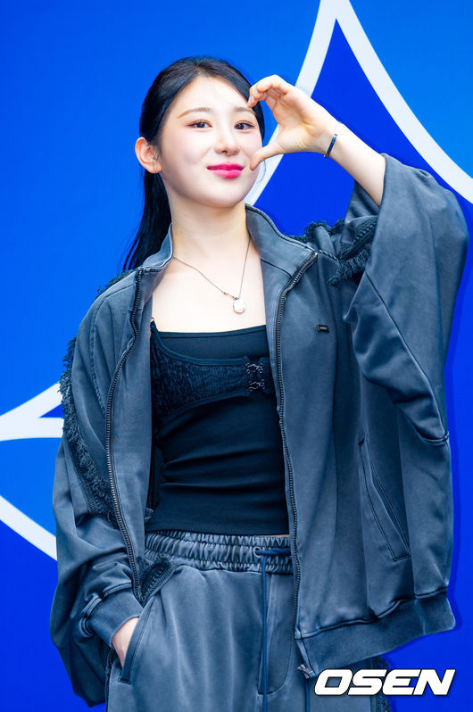Lee Chae-yeon Recalls Hair Loss Rumors, 4,571-Follicle Transplant