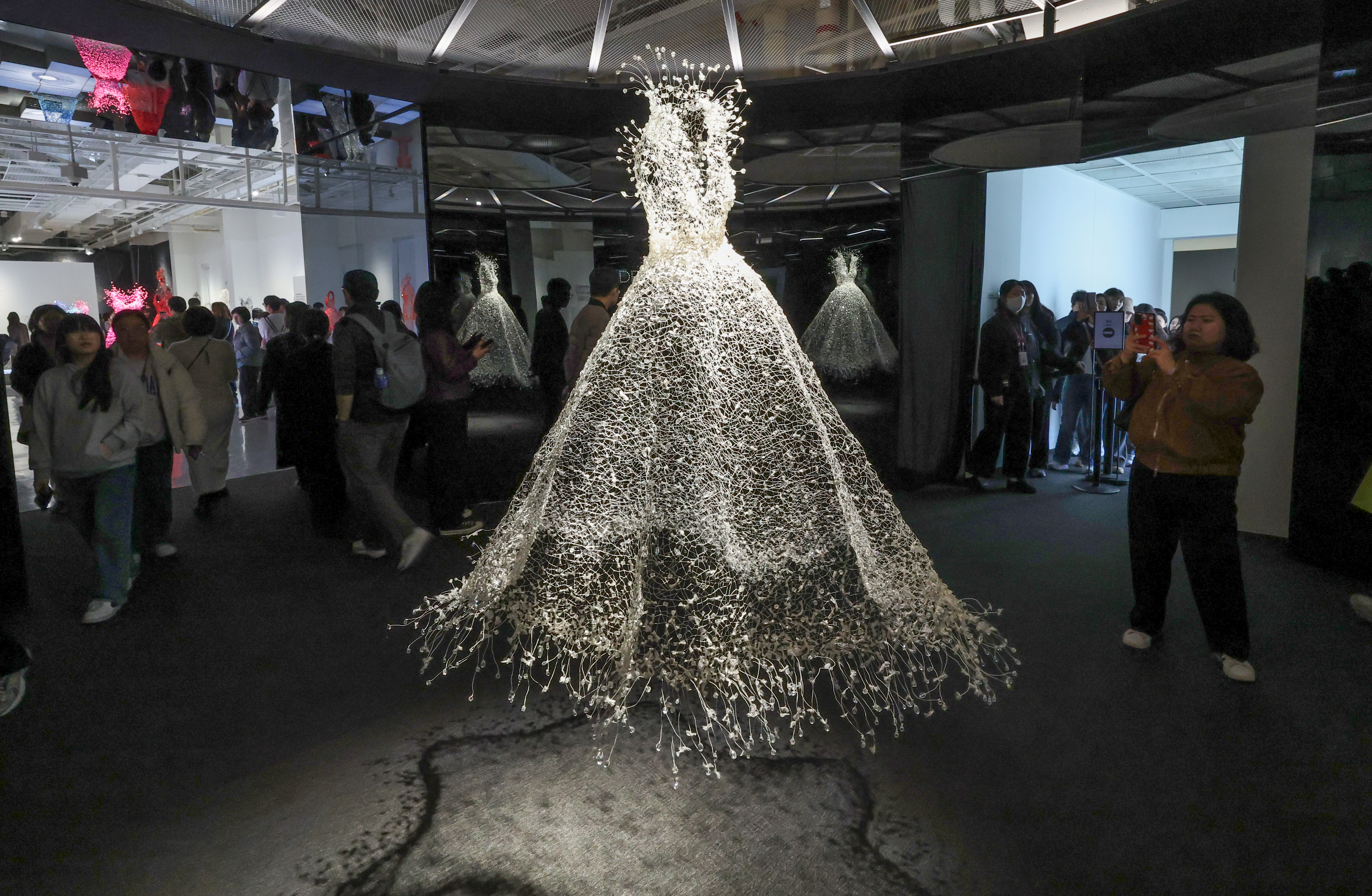 National Exhibition Era Dawns as Record-Breaking Shows Draw Masses