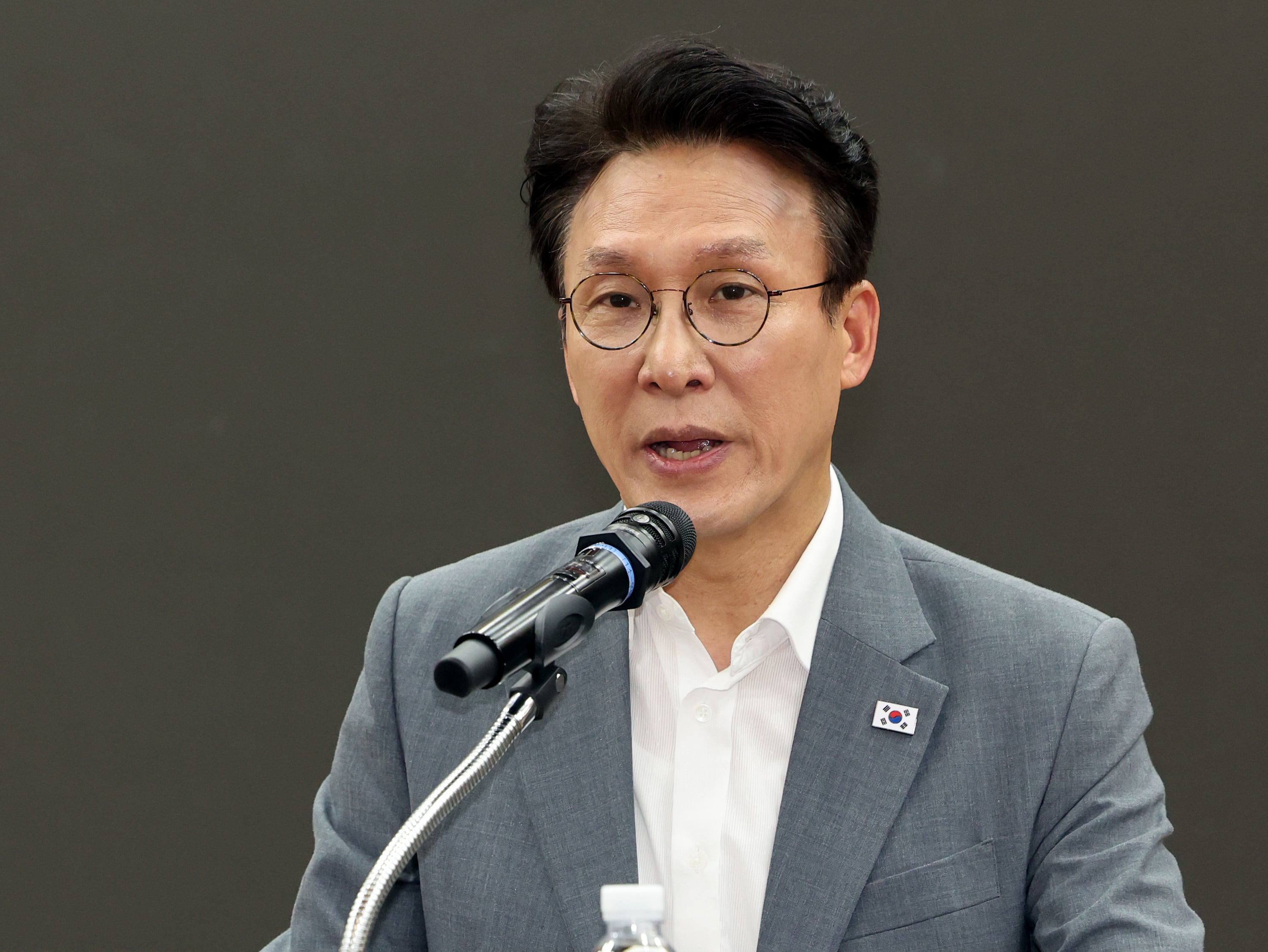 HYBE JAPAN Names SMAP Producer Iijima Michi J-POP Executive