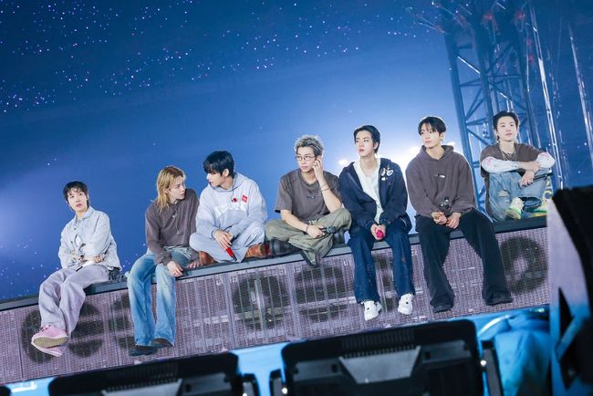BTS Tokyo Concerts Highlight 'Arirang' Sing-Along