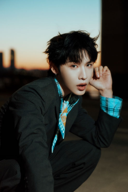 AB6IX's Jeon Woong Renews Contract with Brand New Music