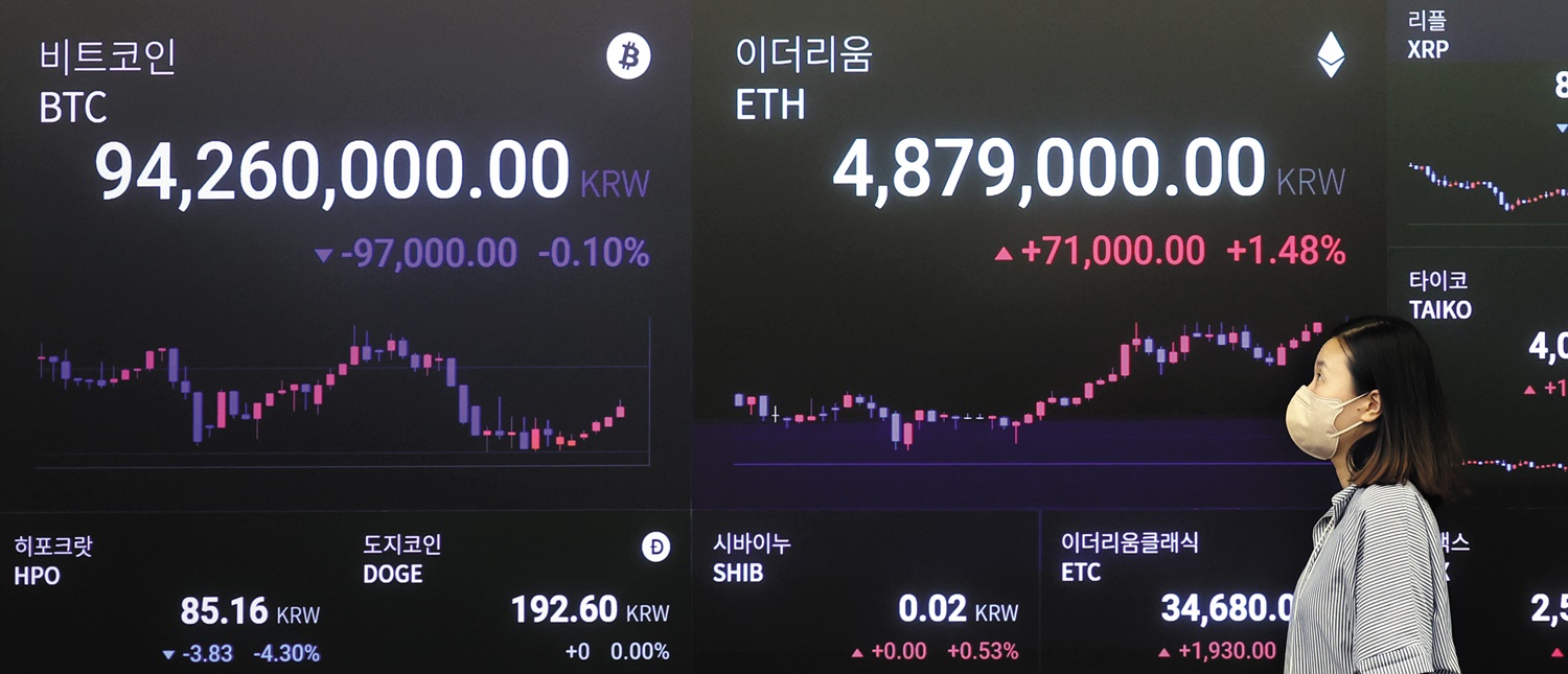 美, 비트코인 이어 이더리움 ETF도 승인… 한국은 “거래 불허”