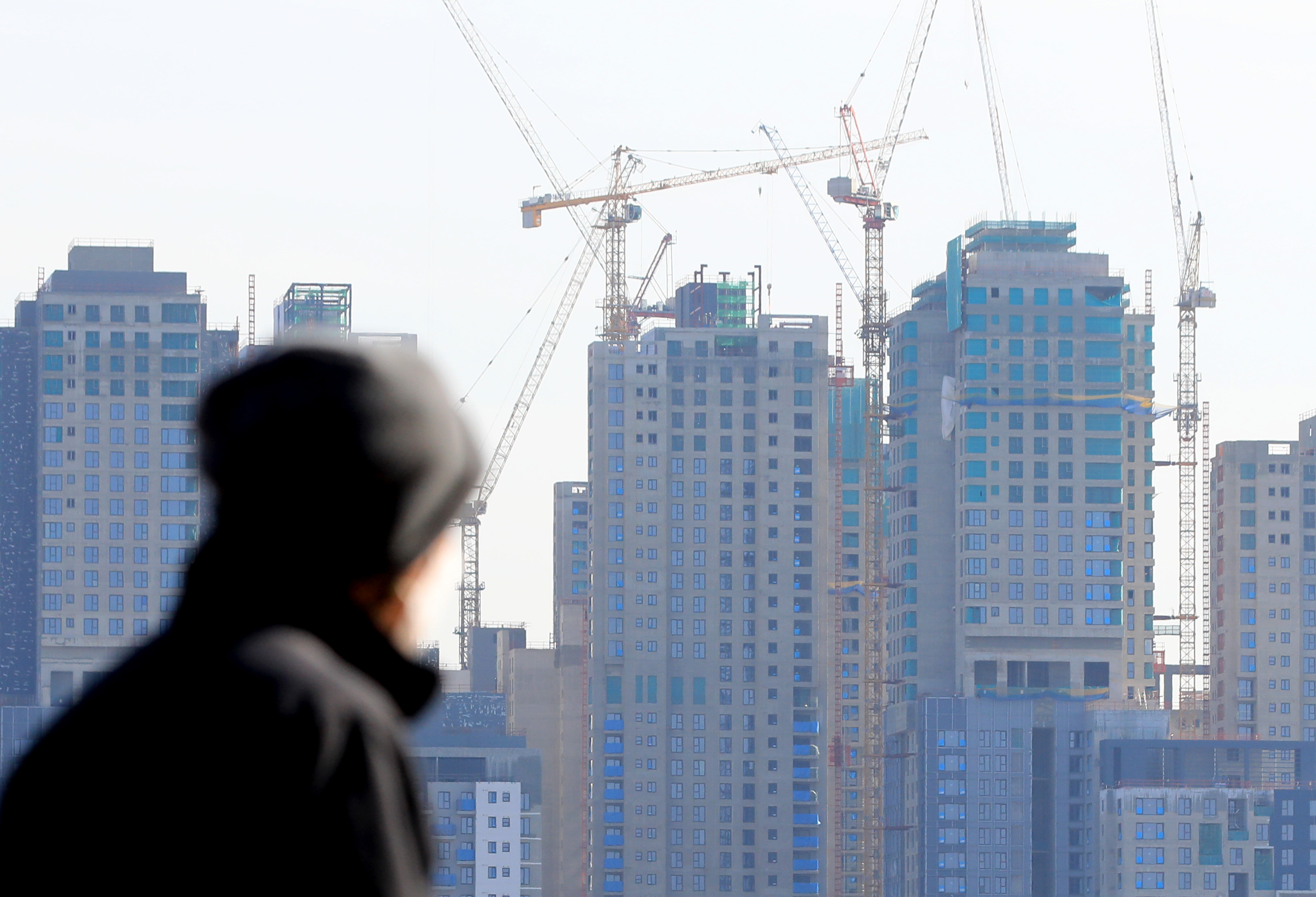 집 짓기 꺼리는 건설사들… 3년 뒤 집값이 위험하다, image size:3005x2049