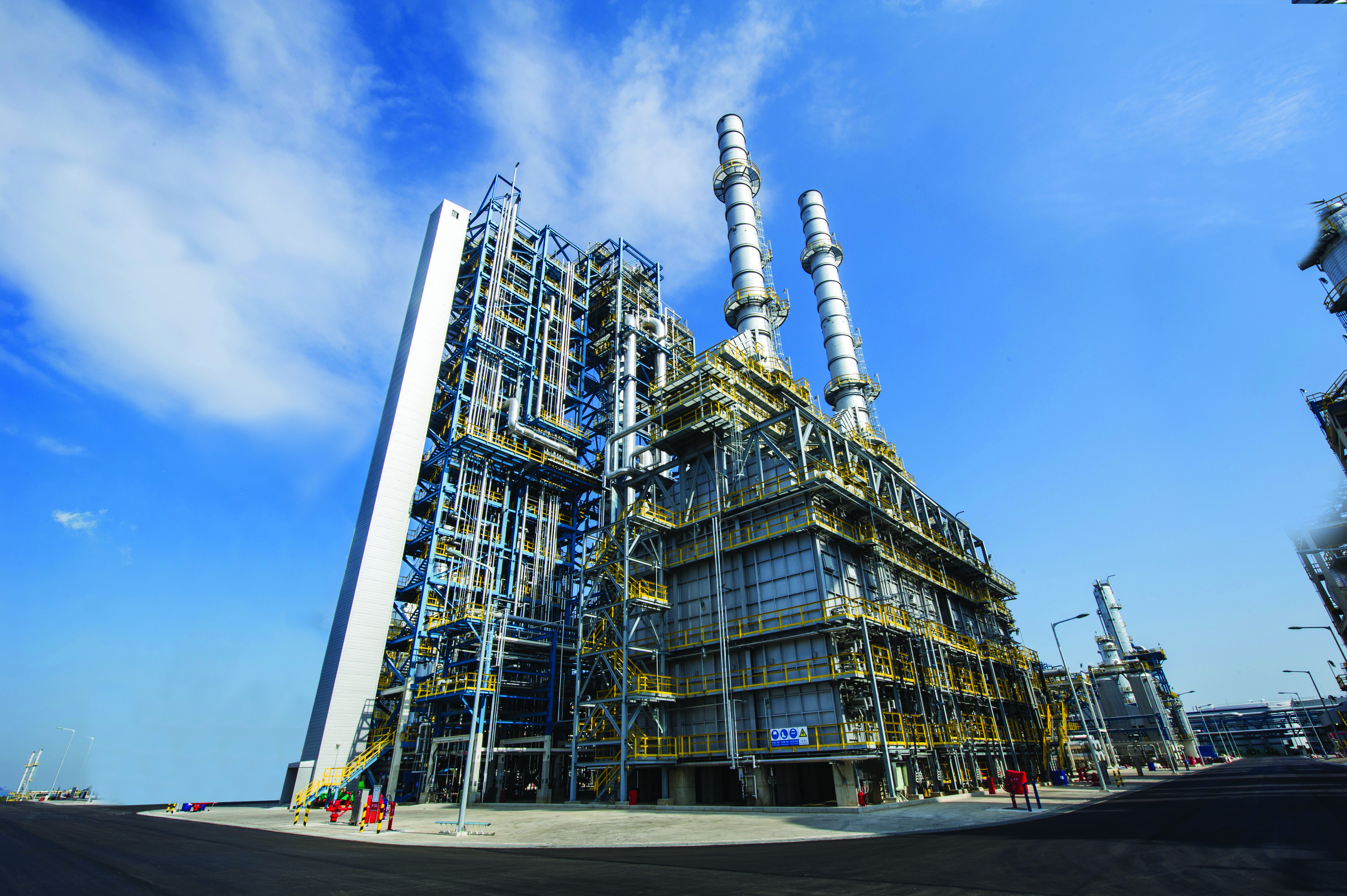 ロッテケミカルとHD現代ケミカルが来年社債で借り換え図る - ChosunBiz