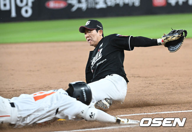PUG baseball あんパンミット Homerun Apple New York Mets Apple Base Stadium Exclusive