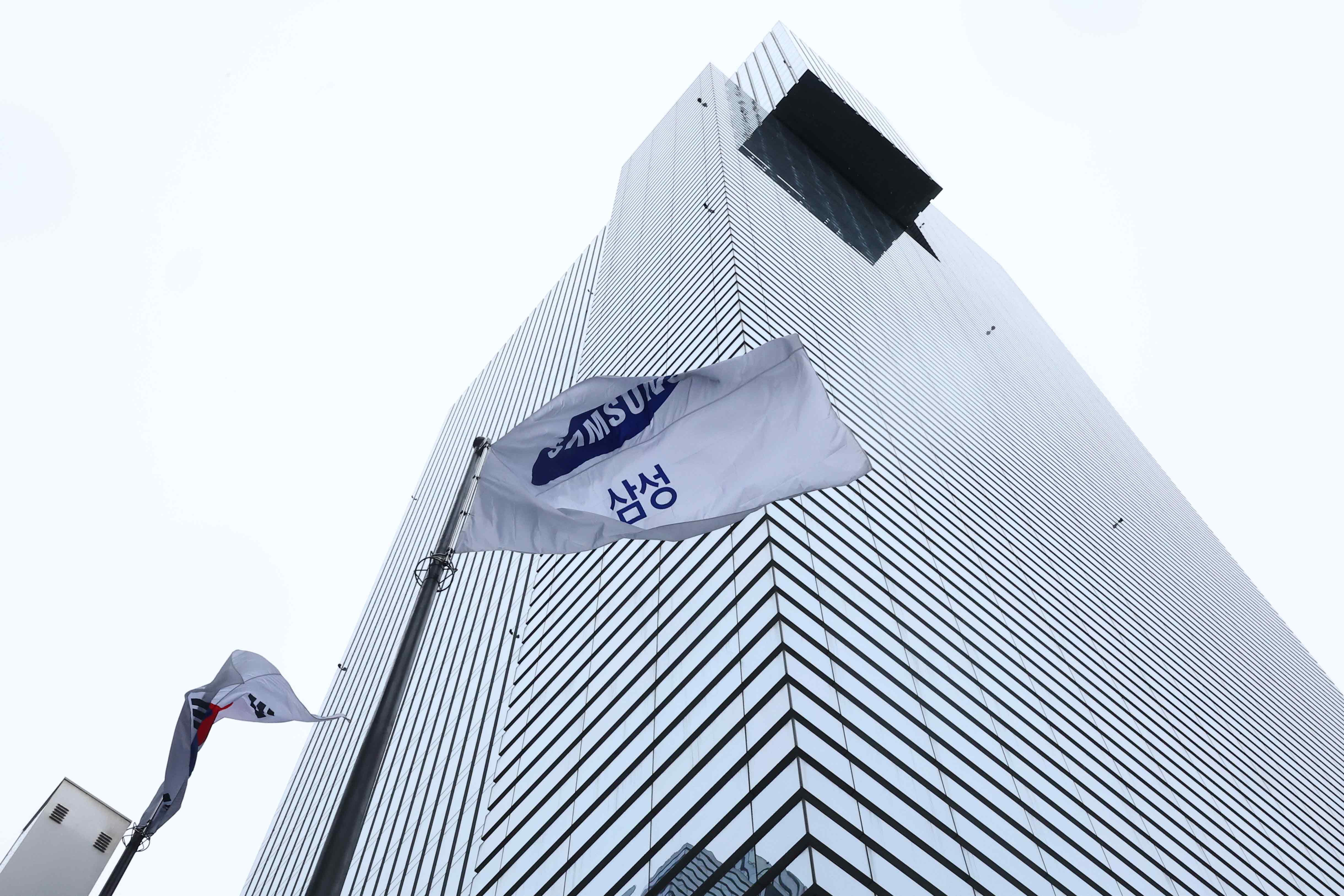 삼성전자 주가 약세에 삼성그룹株 시총 160조원 증발 - 조선비즈