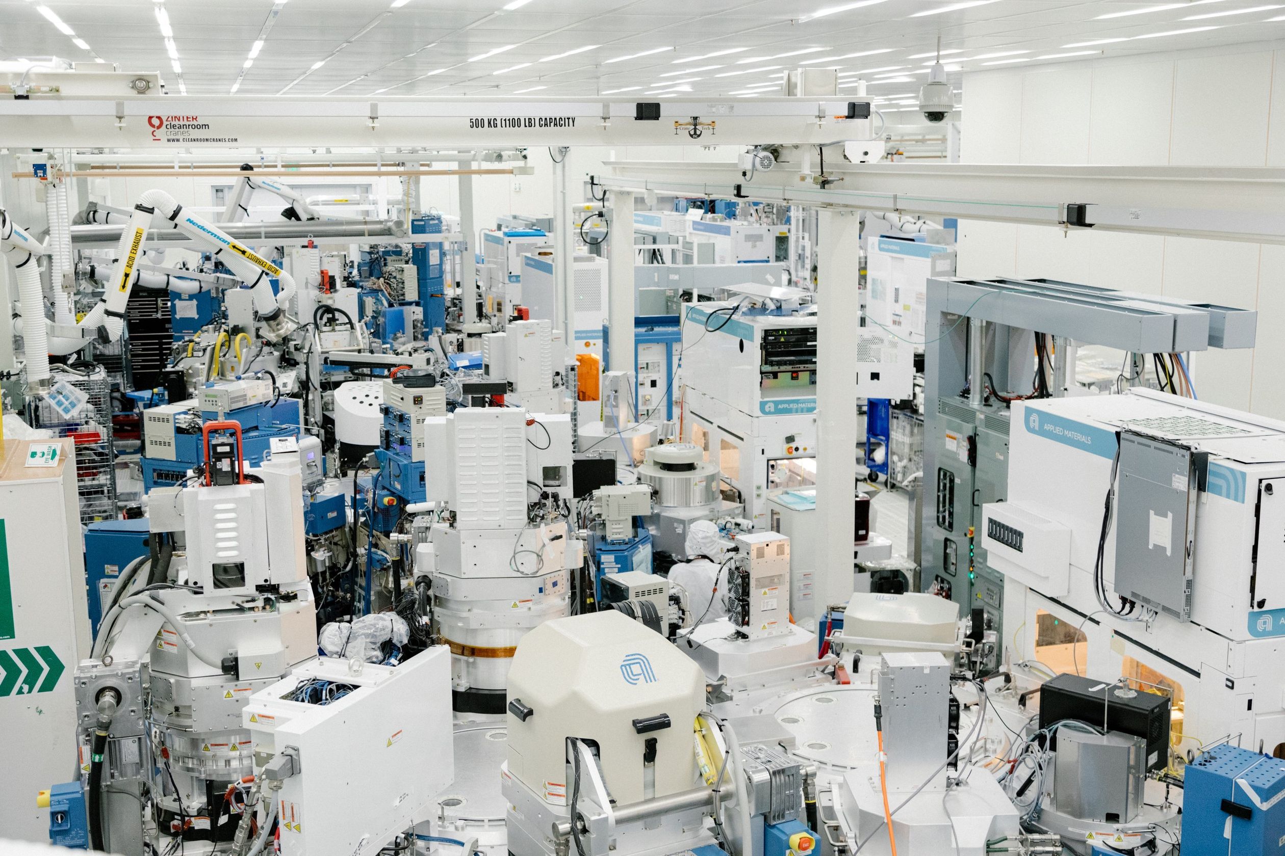 AI 열풍에 주가 천장 뚫는 글로벌 반도체 장비업체들 - 조선비즈