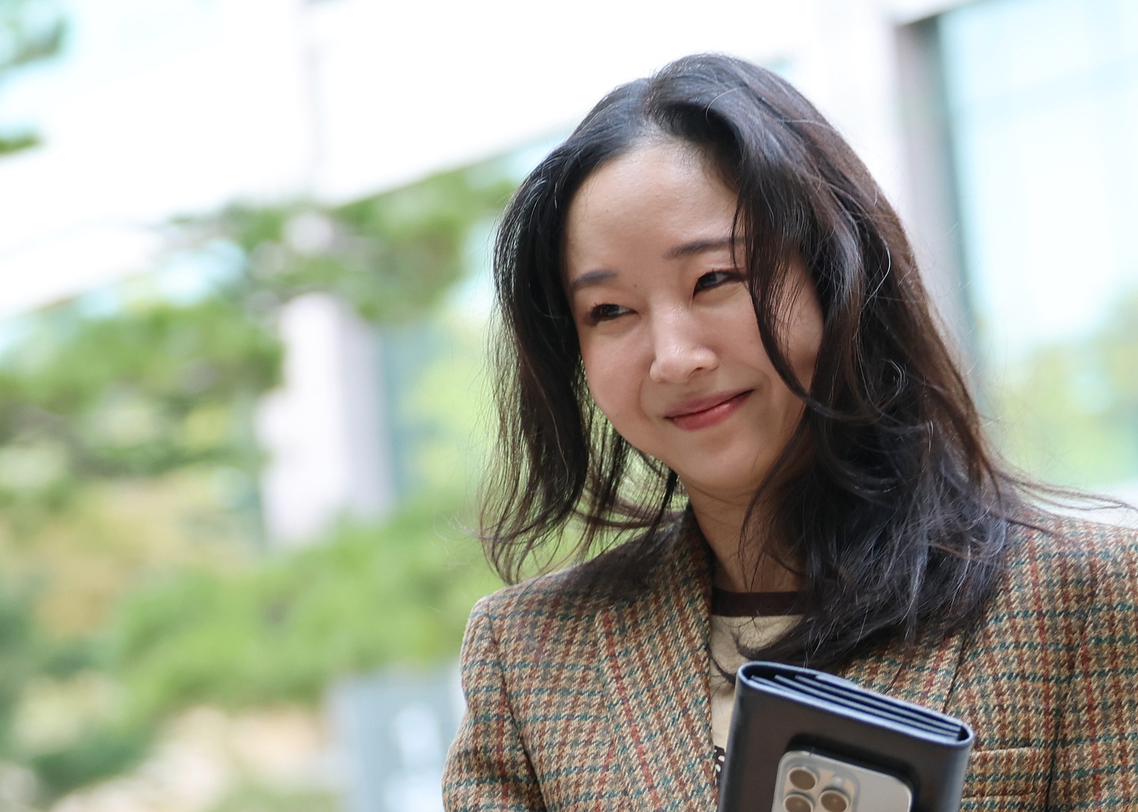 ミン・ヒジン前代表が株主間契約締結を要求し修正は「弁護士がやった