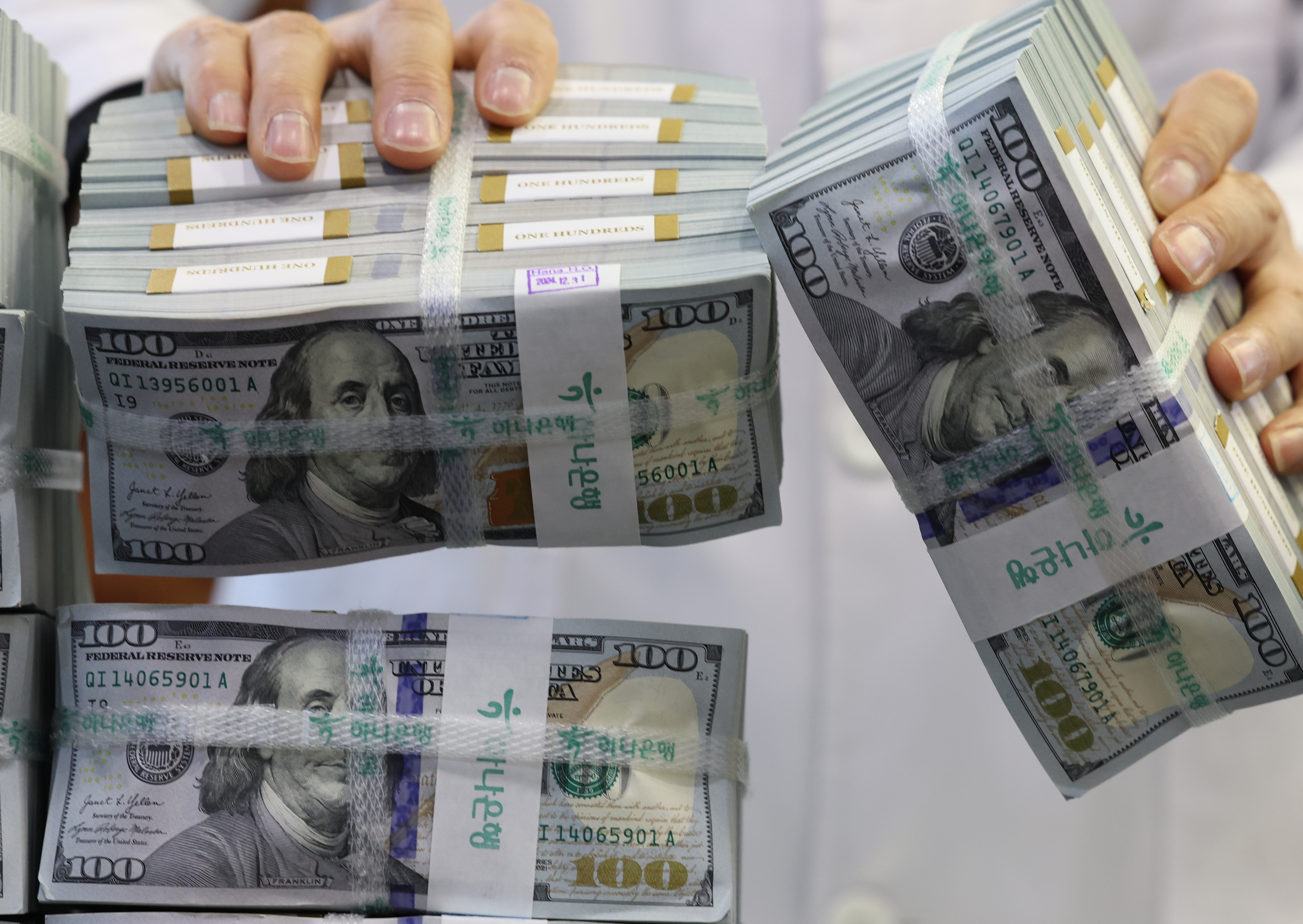 원·달러 환율, 6.0원 오른 1477.0원 마감… 외환 시장 안정화 대책 효과 미미 - 조선비즈