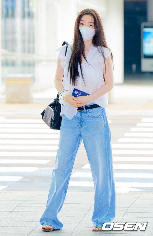 Photo] Irene shows pure look - CHOSUNBIZ