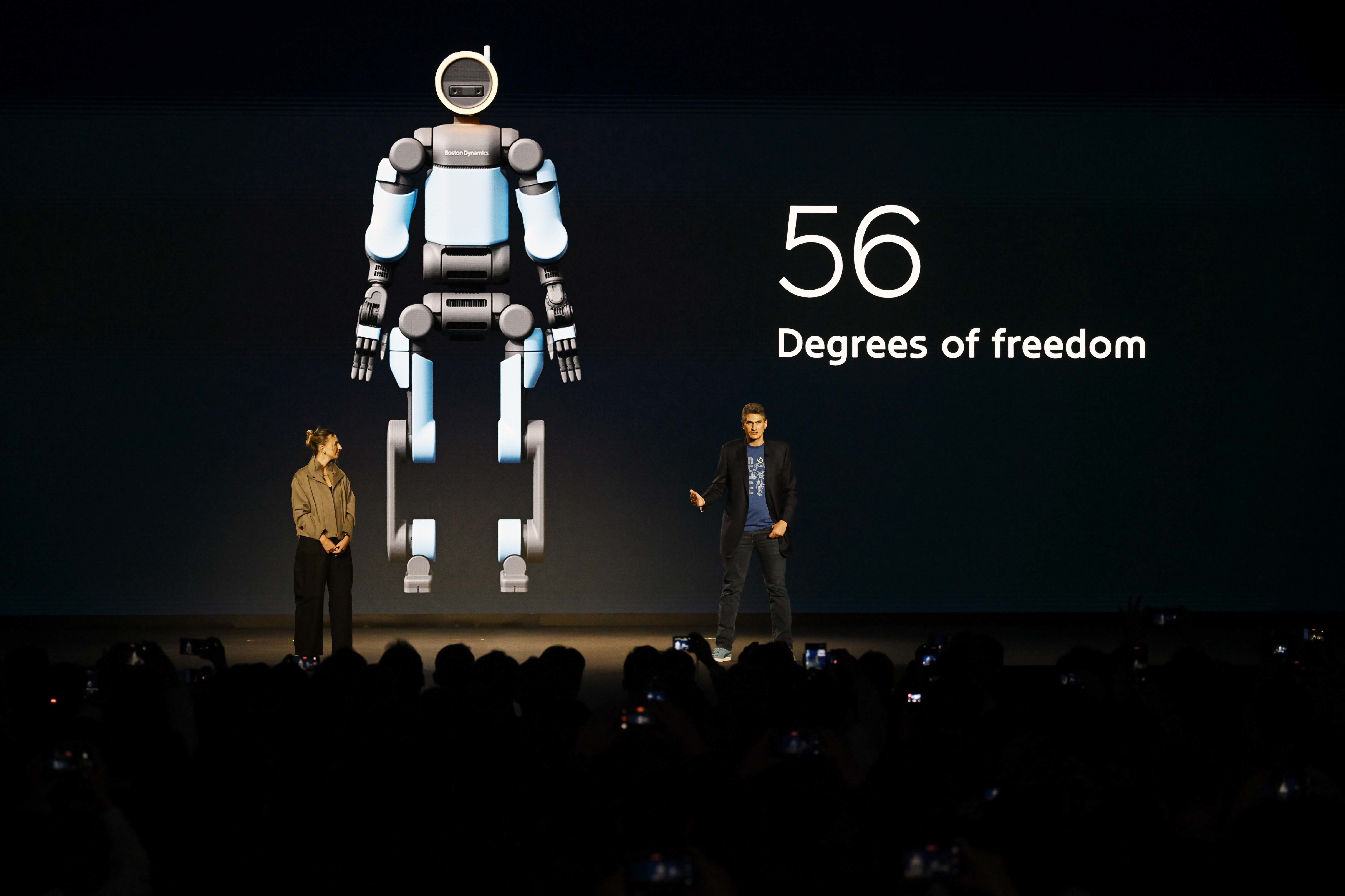 CES 2026] 보스턴다이나믹스, 中과의 경쟁에 자신감… “쿵푸만 해선 경제적 효용 없어” - 조선비즈