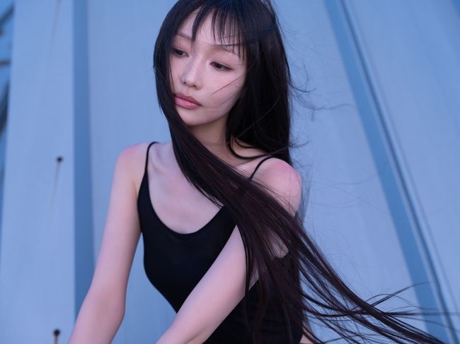 Lee Hyo-jung's wife reveals second-hand trading addiction causing