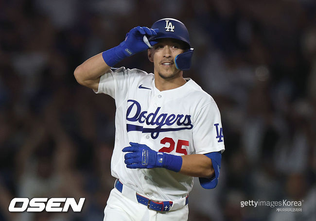 Edman rescues Dodgers with three-run homer, Dodgers beat Nationals