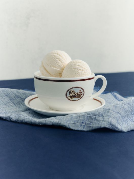 ヨンジュン　ice cream popup TXT Yeonjun opens ice cream‑themed pop‑up at HYBE Yongsan - CHOSUNBIZ