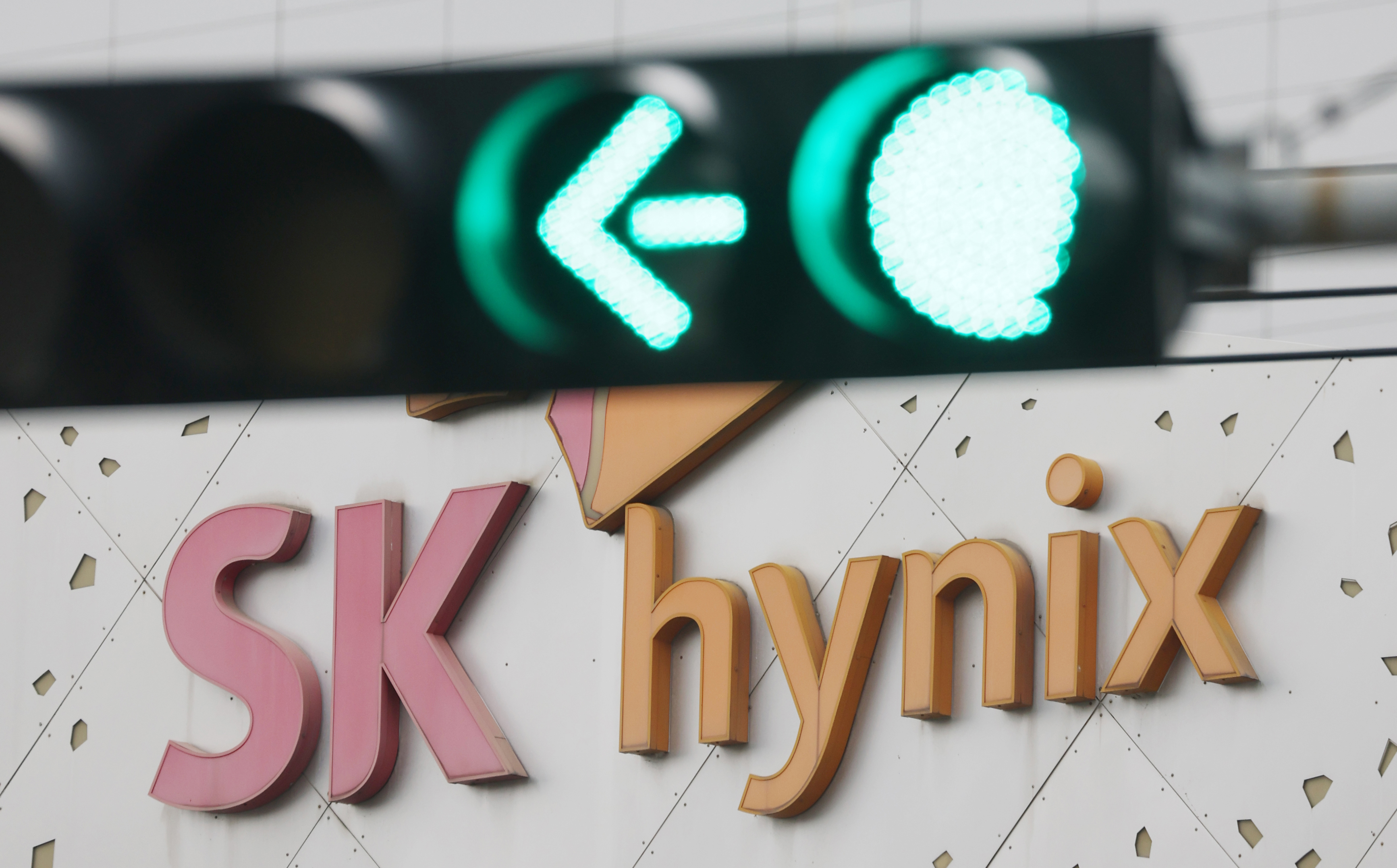 KB証券がSKハイニックスを買いと評価 2028年までメモリー逼迫続く