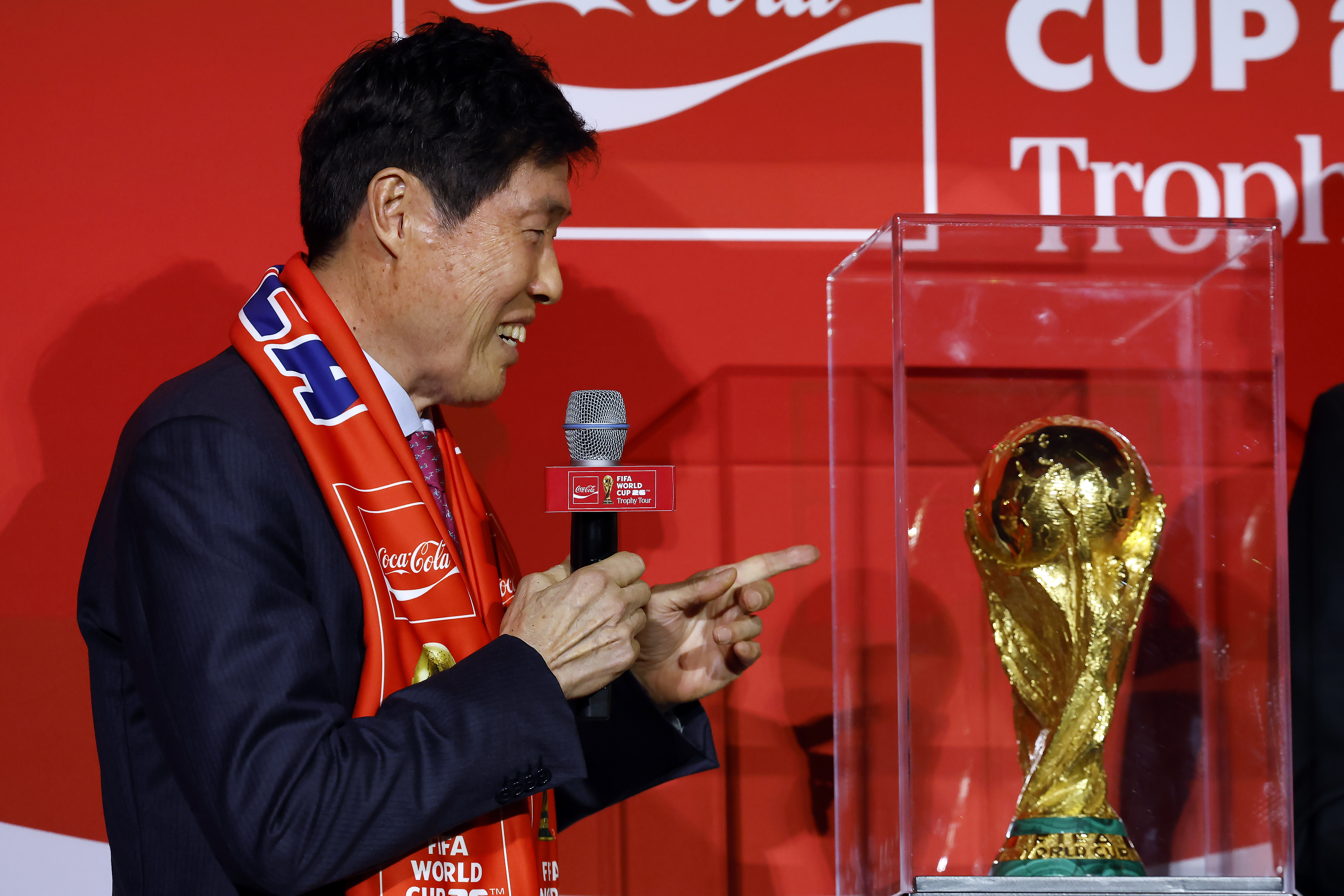 金高騰でFIFA杯トロフィー原材料価値157％増 - ChosunBiz