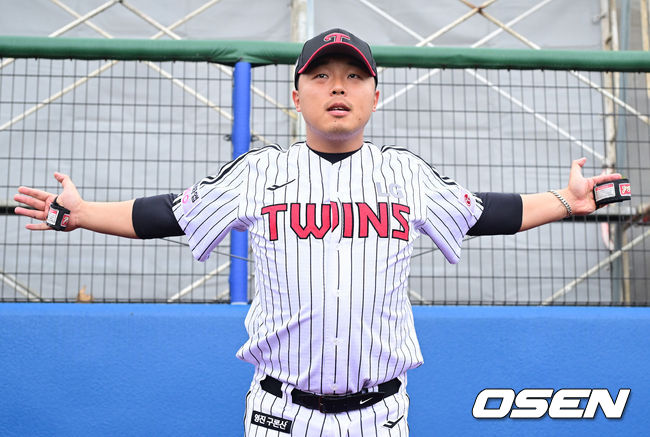 Photo] LG Lee Ji-kang prepares for 2026 season - CHOSUNBIZ