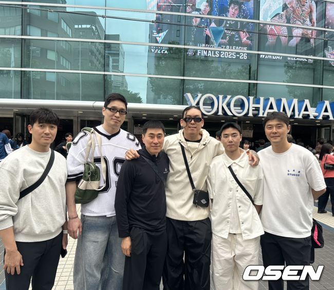 R*☆様 NAGASAKI VELCA LEE HYUN JUNG TEE KCC coaches, players urge Lee Hyun-jung to lead Nagasaki Velca to