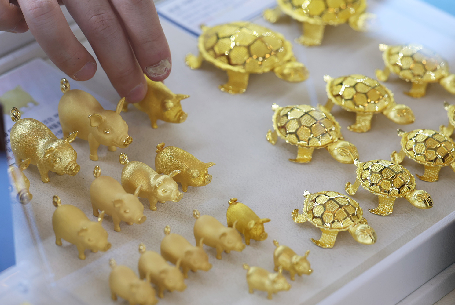 個人の金現物ETF残高3兆ウォンに迫る - ChosunBiz