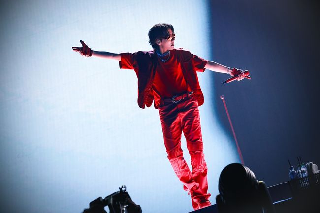 J-Hope engages 80,000 fans in Japan, promises to return