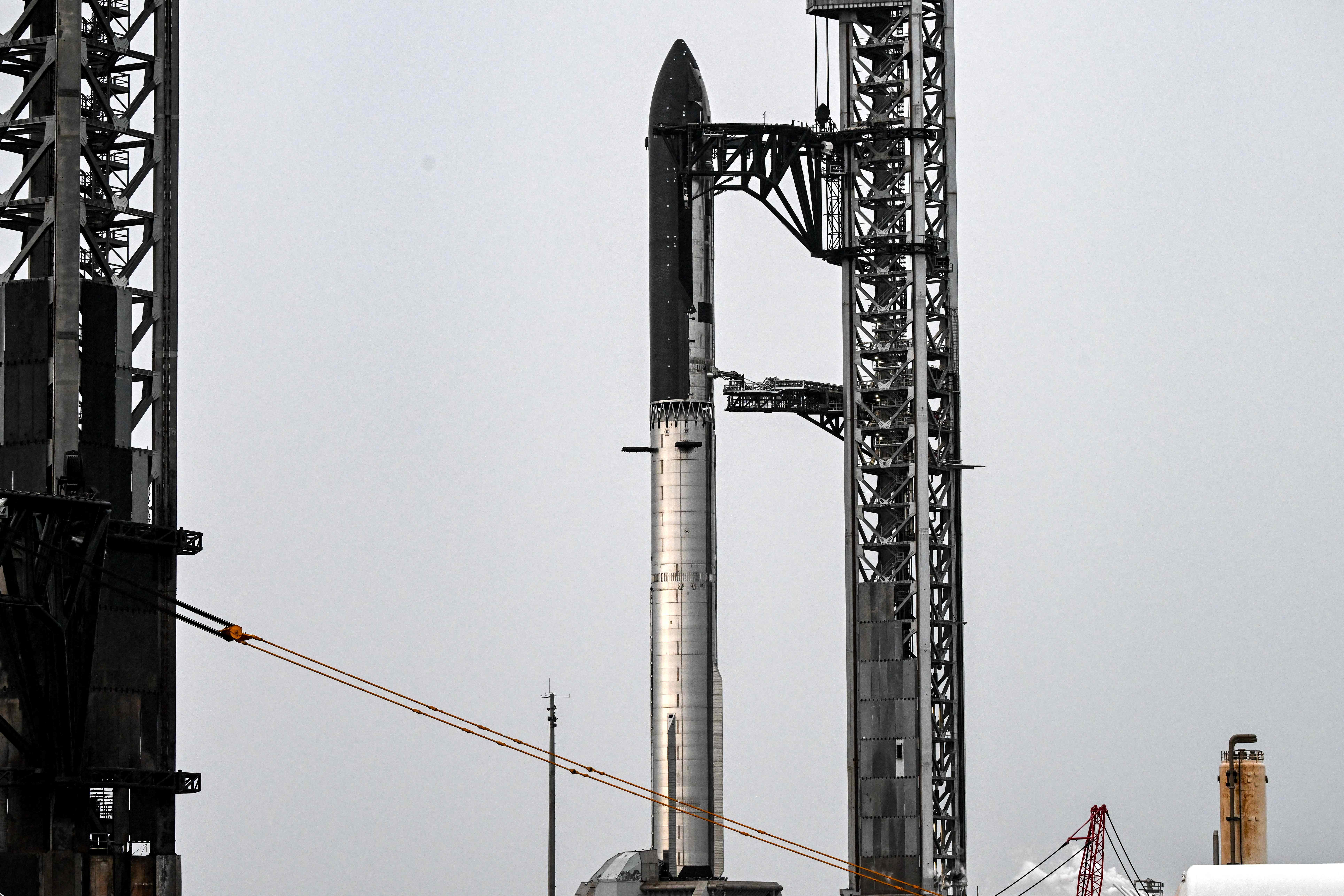 スペースXスターシップV3発射延期 明日再挑戦見込む - ChosunBiz