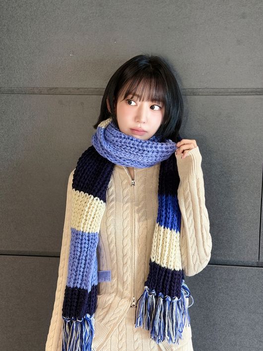 LE SSERAFIM's Sakura launches Kkurochet holiday edition knitting