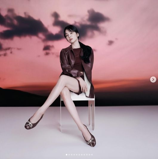 Song Hye-kyo flaunts stunning visuals and perfect figure at 43