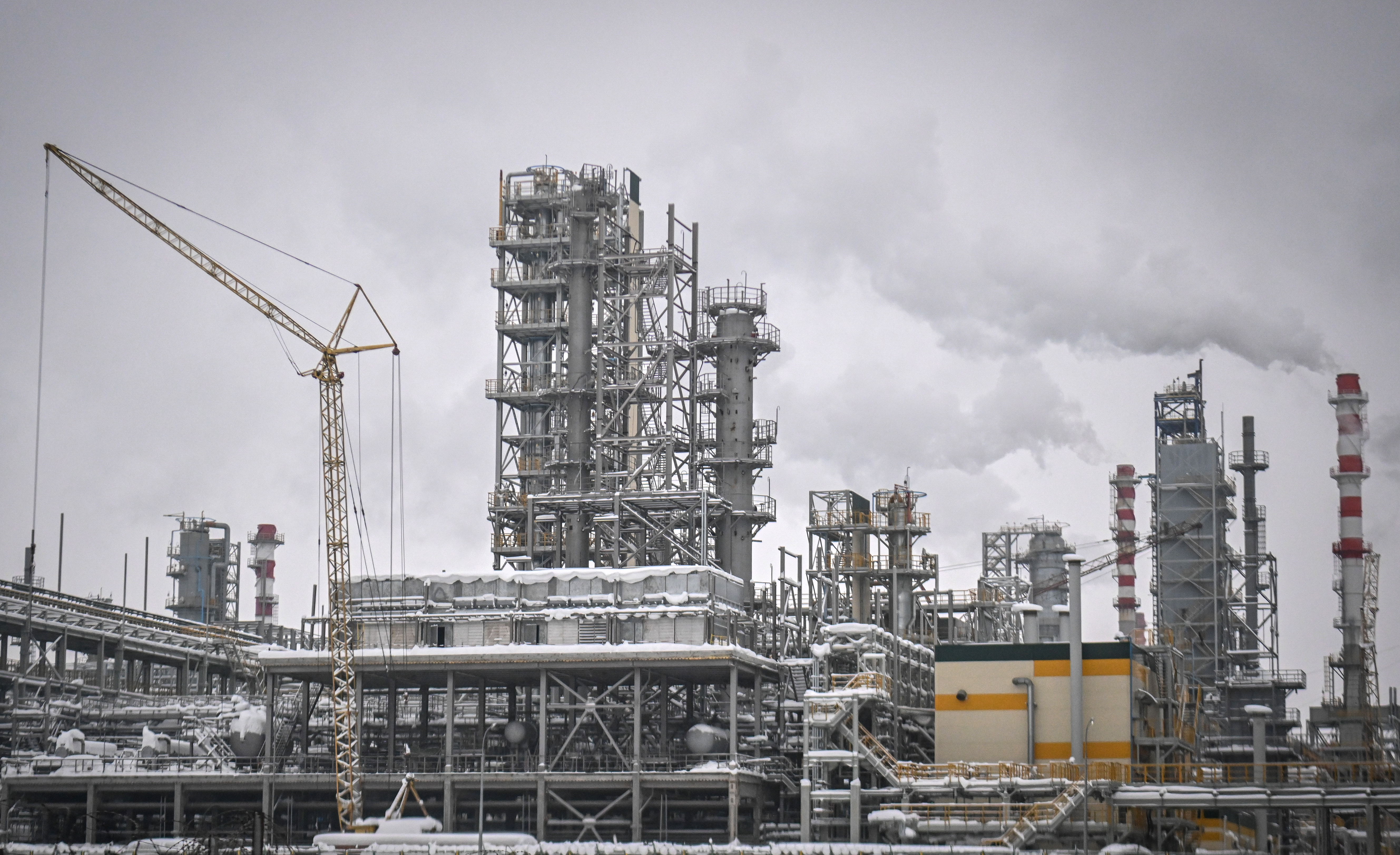 [특징주] 석유 관련주 동반 급등…러시아 우크라이나 침공 우려 - 조선비즈