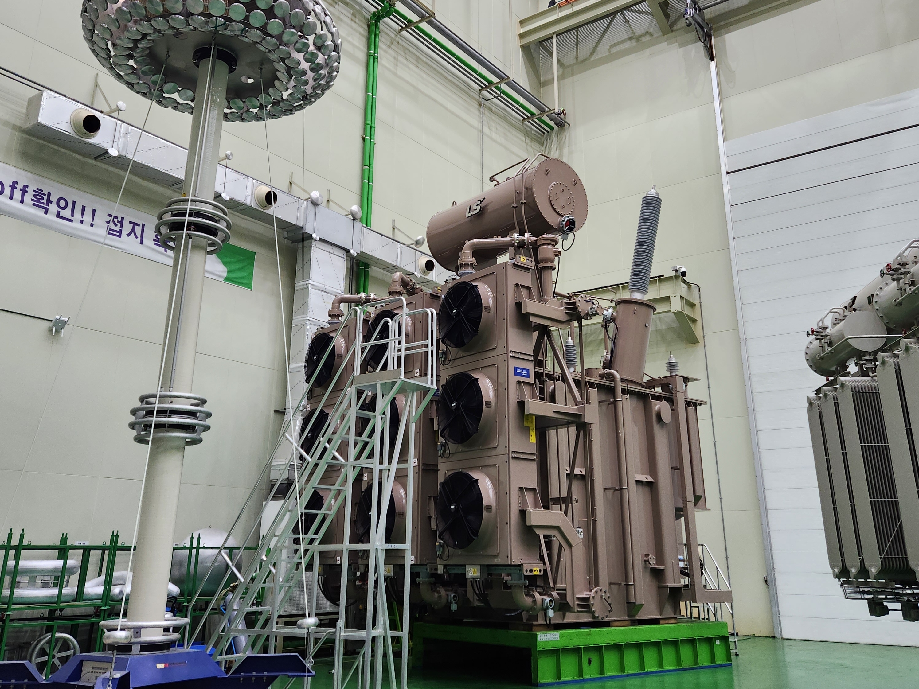 호황 탄 변압기, 수출액 50% 뛰어… 업체들 줄줄이 증설 - 조선비즈