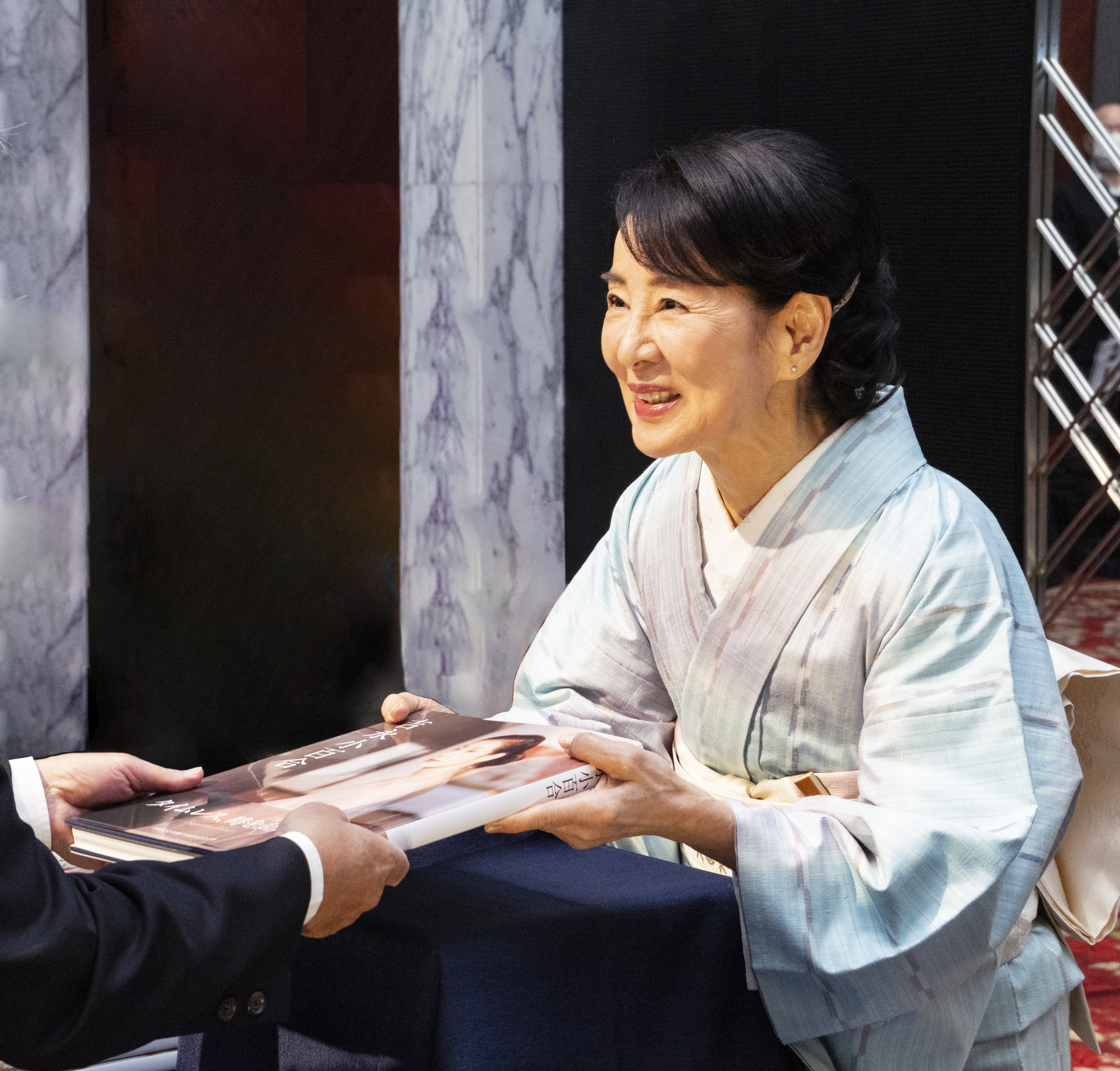 吉永小百合「写真を選びながら、1年近くかかって」写真集「吉永小百合