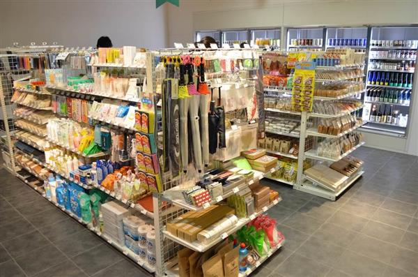 ｇｗのおすすめ ４７都道府県の意識高い系商品が並ぶコンビニ 渋谷ヒカリエに期間限定登場 商品リスト付き 1 3ページ 産経ニュース