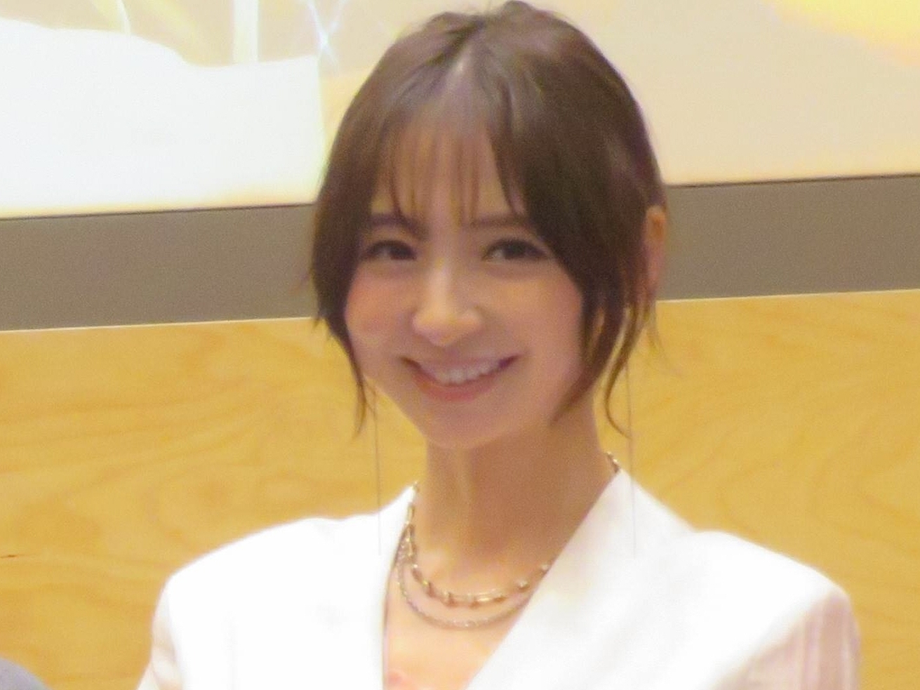 篠田麻里子、所属事務所の破産受けフリーに 他事務所からオファーも…17