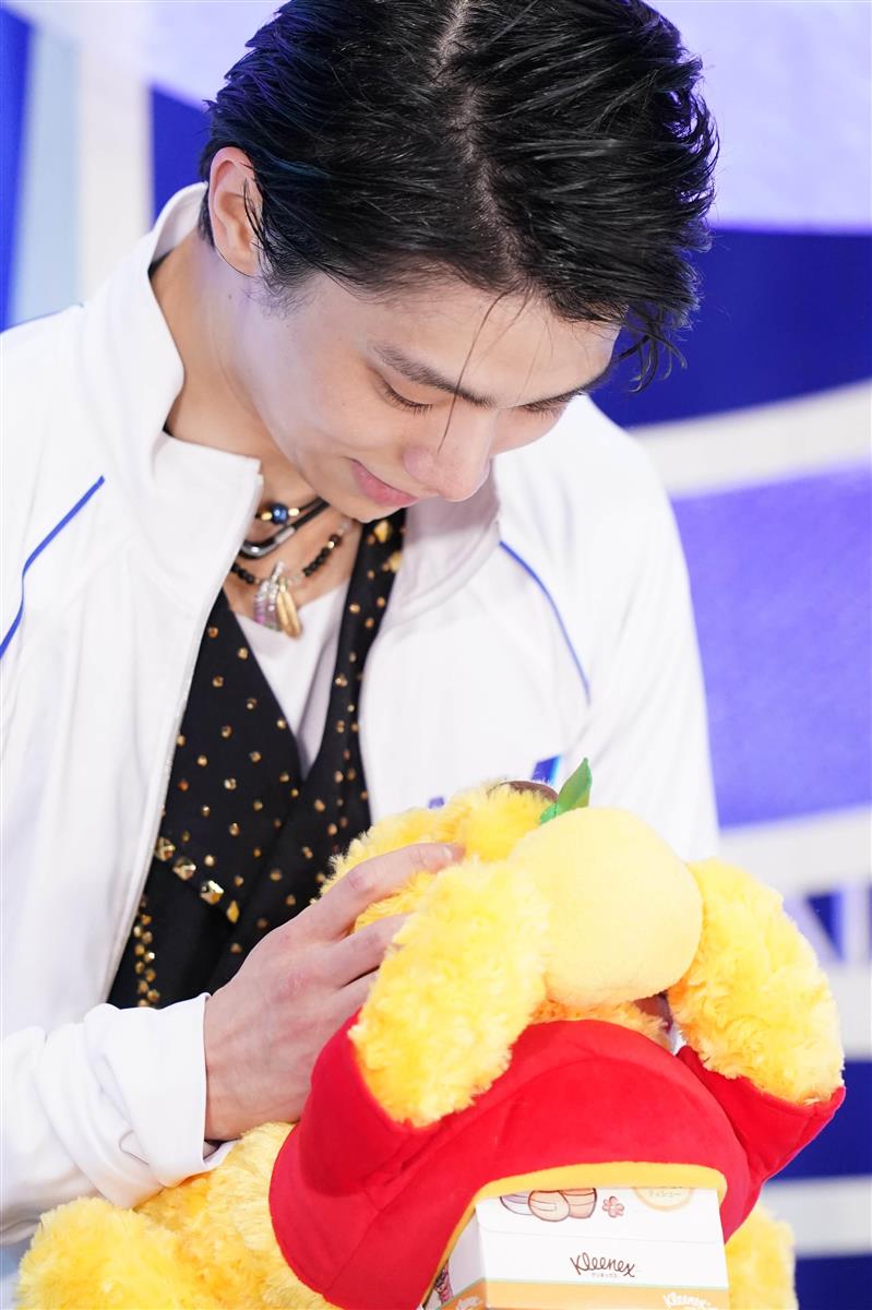 羽生結弦、SP103・53点で首位発進！10カ月ぶり実戦降臨