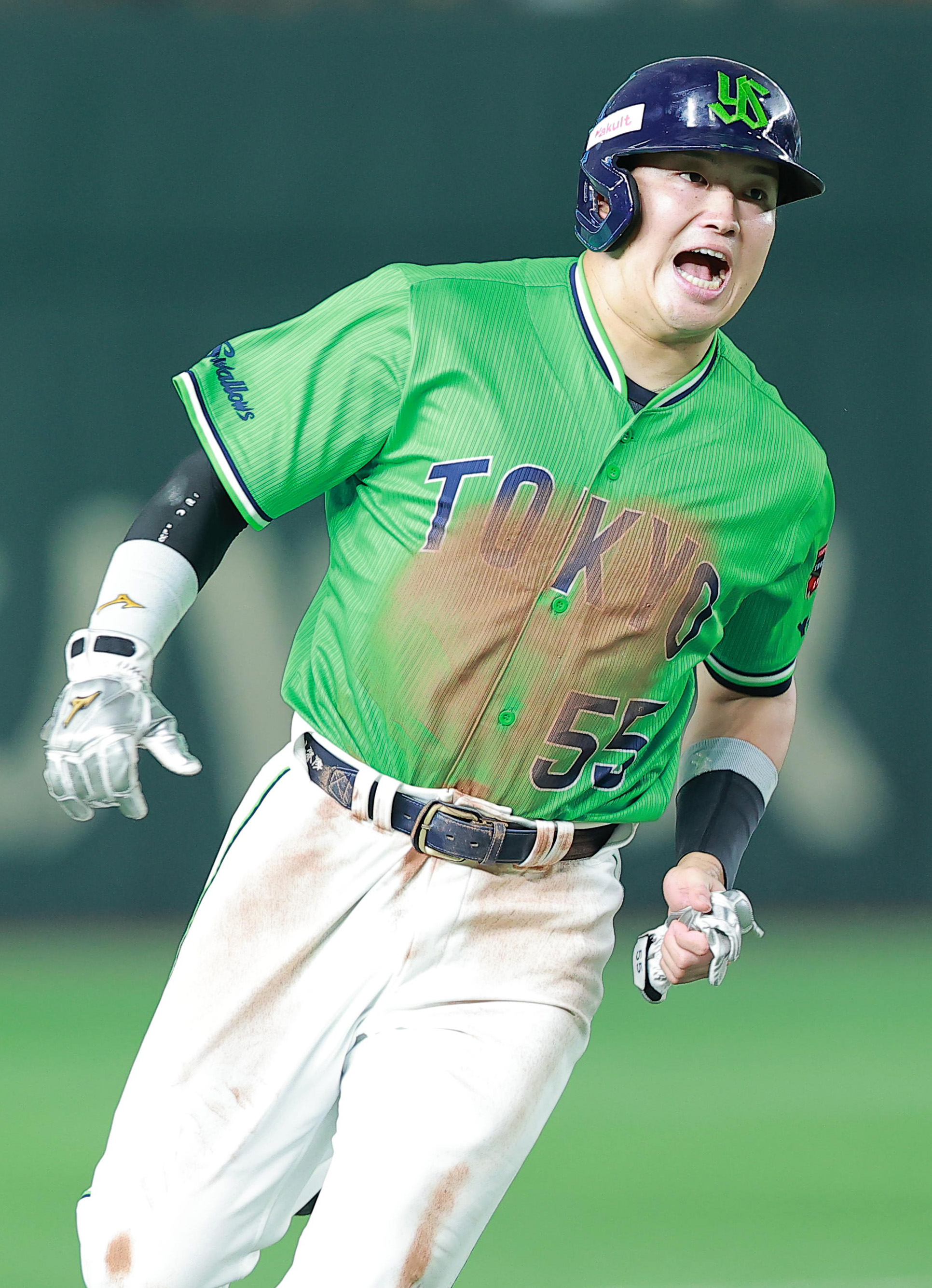 ヤクルト・村上宗隆、3連勝呼んだ魂ヘッスラV打 高津監督「大きな1