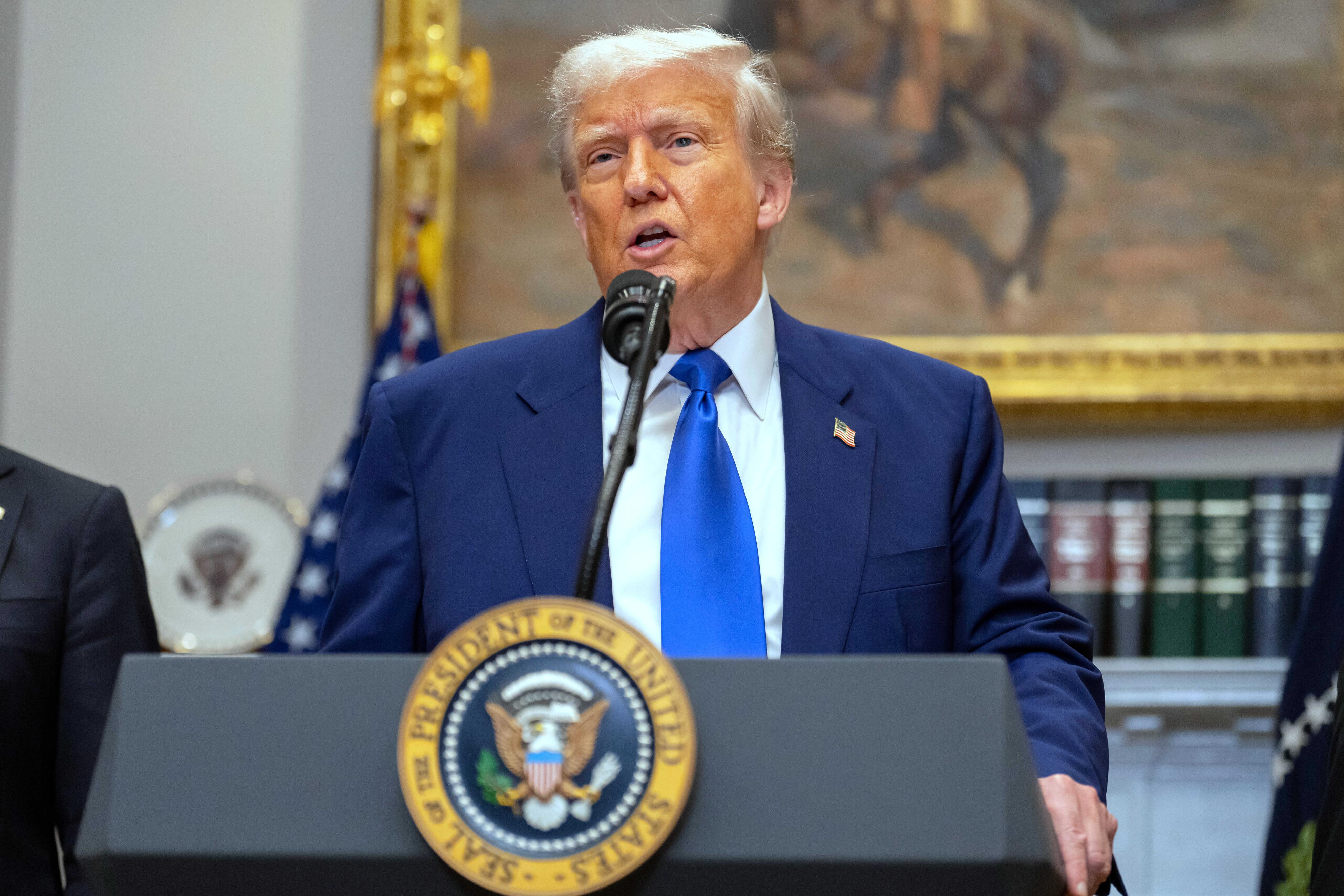 トランプ氏中東訪問、大統領専用機の同乗取材から通信社排除 記者会が