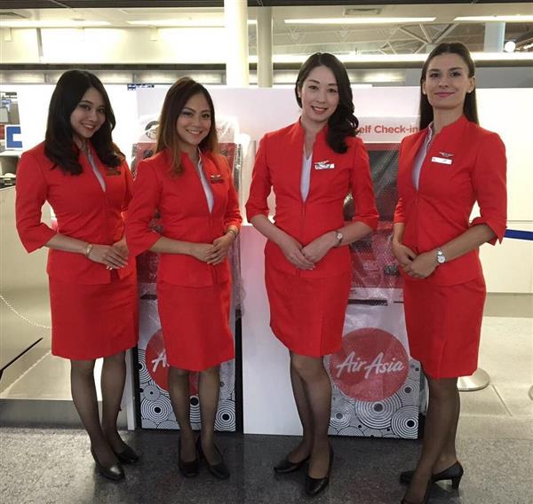 AirAsia キャビンアテンダント 