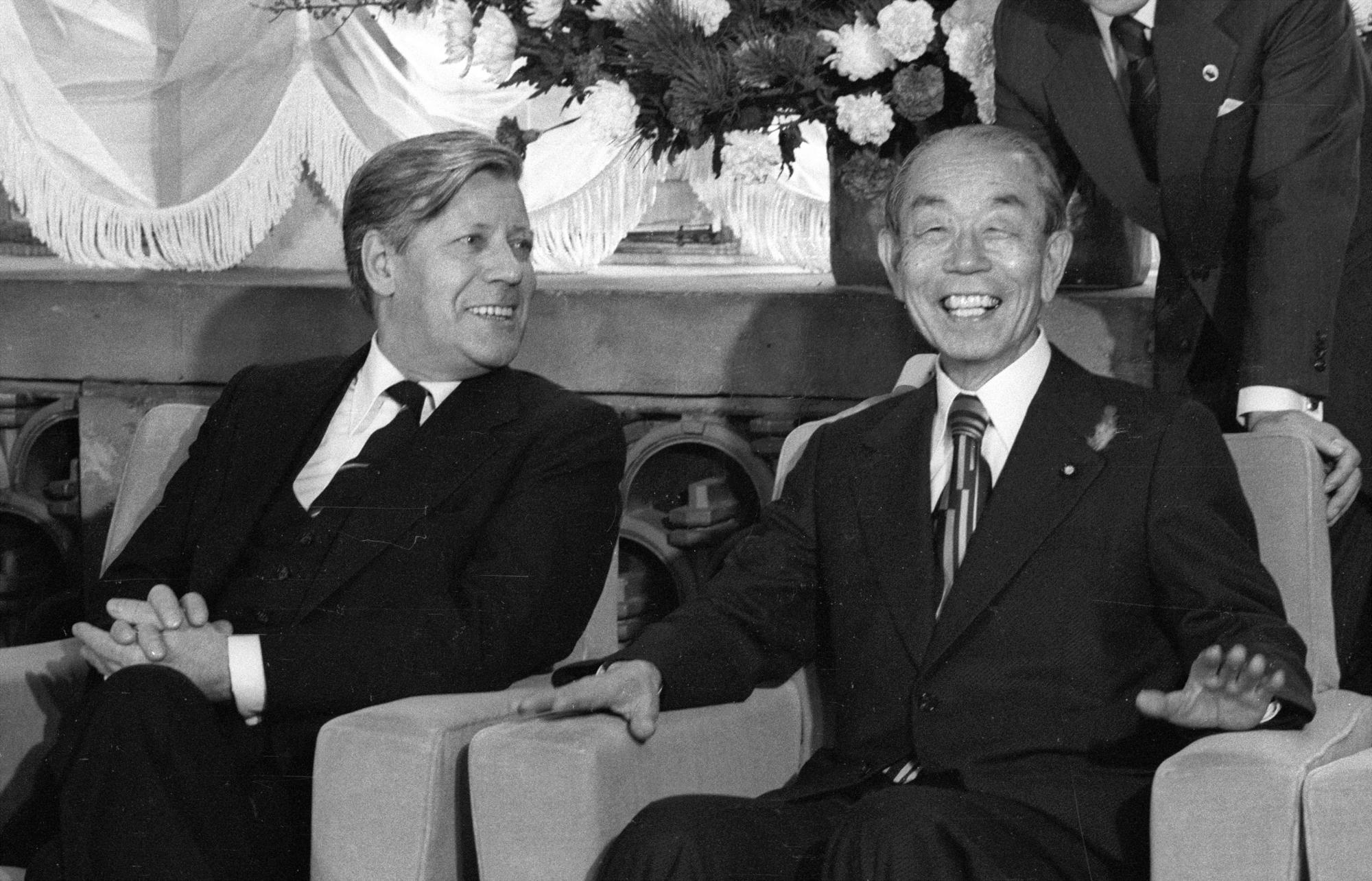 首相は福田赳夫、大平正芳 「スター・ウォーズ」が日本公開された昭和