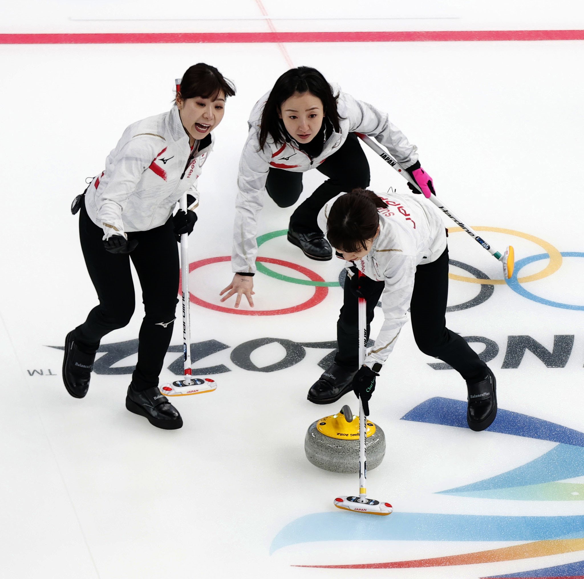 日本、スウェーデンに黒星 カーリング女子 - 産経ニュース