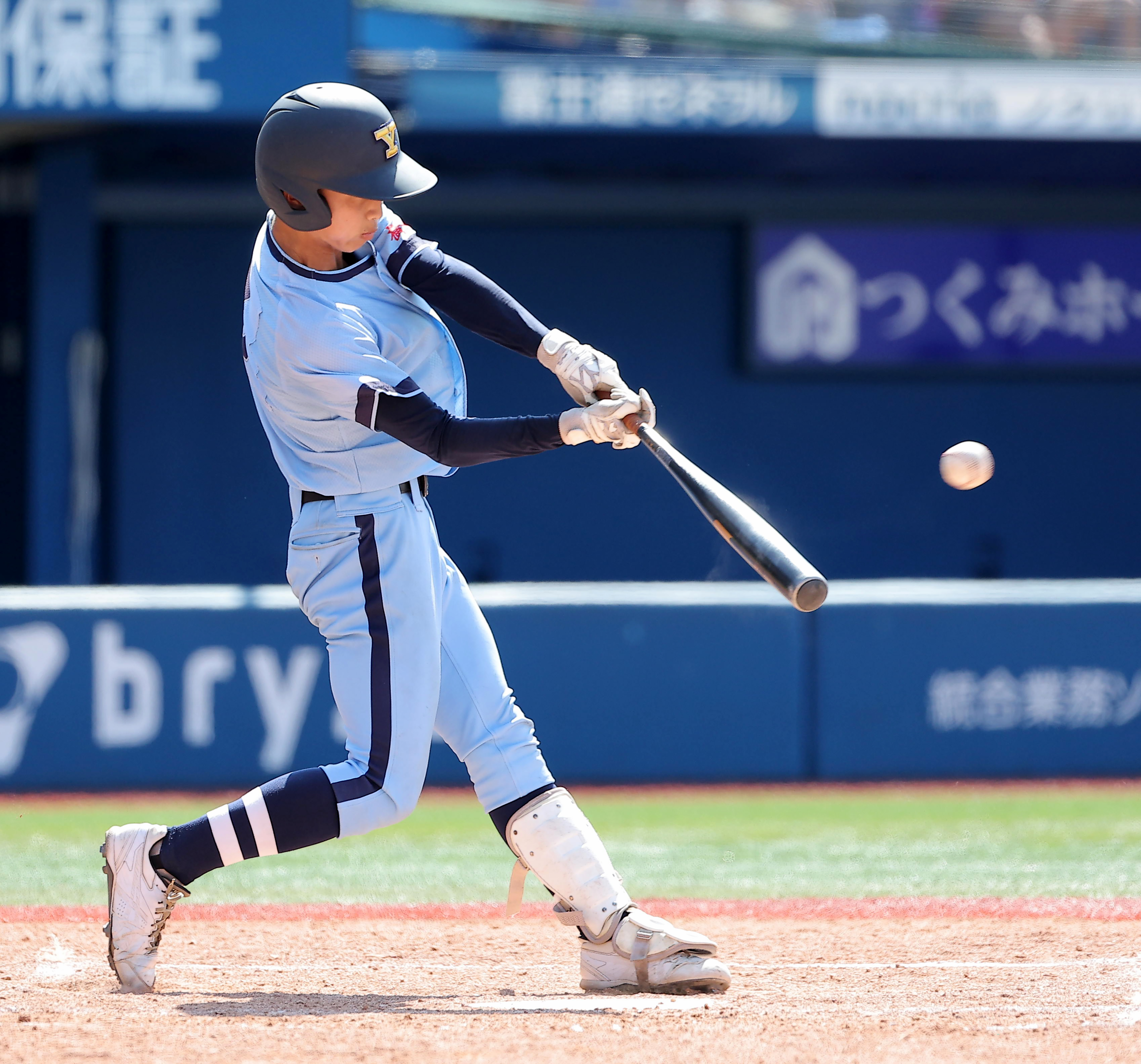 Ｙ校」横浜商、２５年ぶり４強！ 佐藤伶太、憧れのユニホームでＶ打