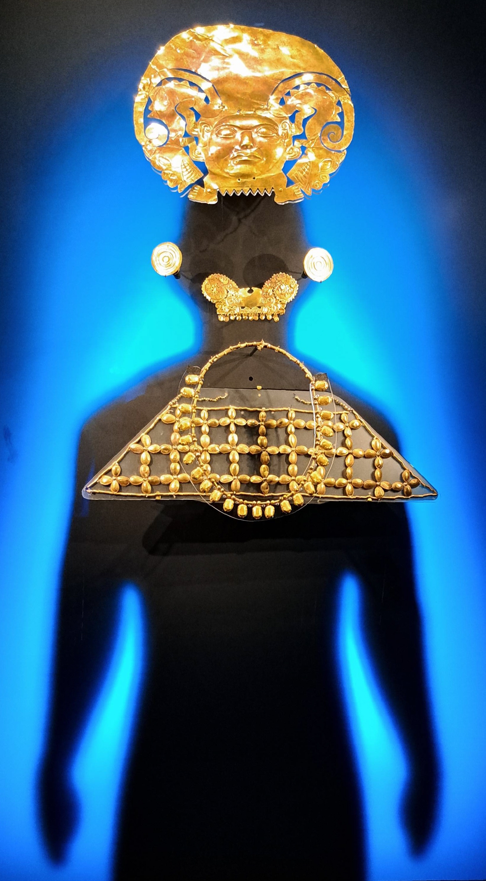 古代アンデス文明の謎に迫る ペルー政府公認「マチュピチュ展」東京