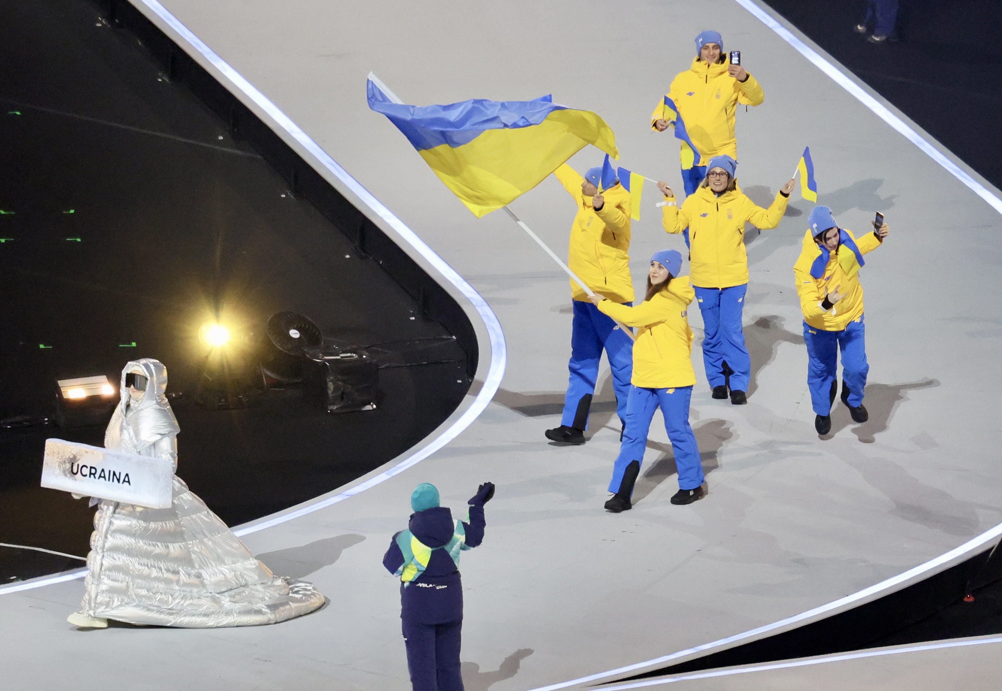ロシアからの「中立選手」は開会式行進せず ウクライナ選手団は46人 